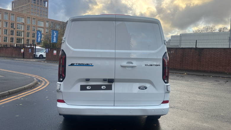 Ford Transit Custom E-320 L1 Rwd 100kW 65kWh H1 Van Limited Auto